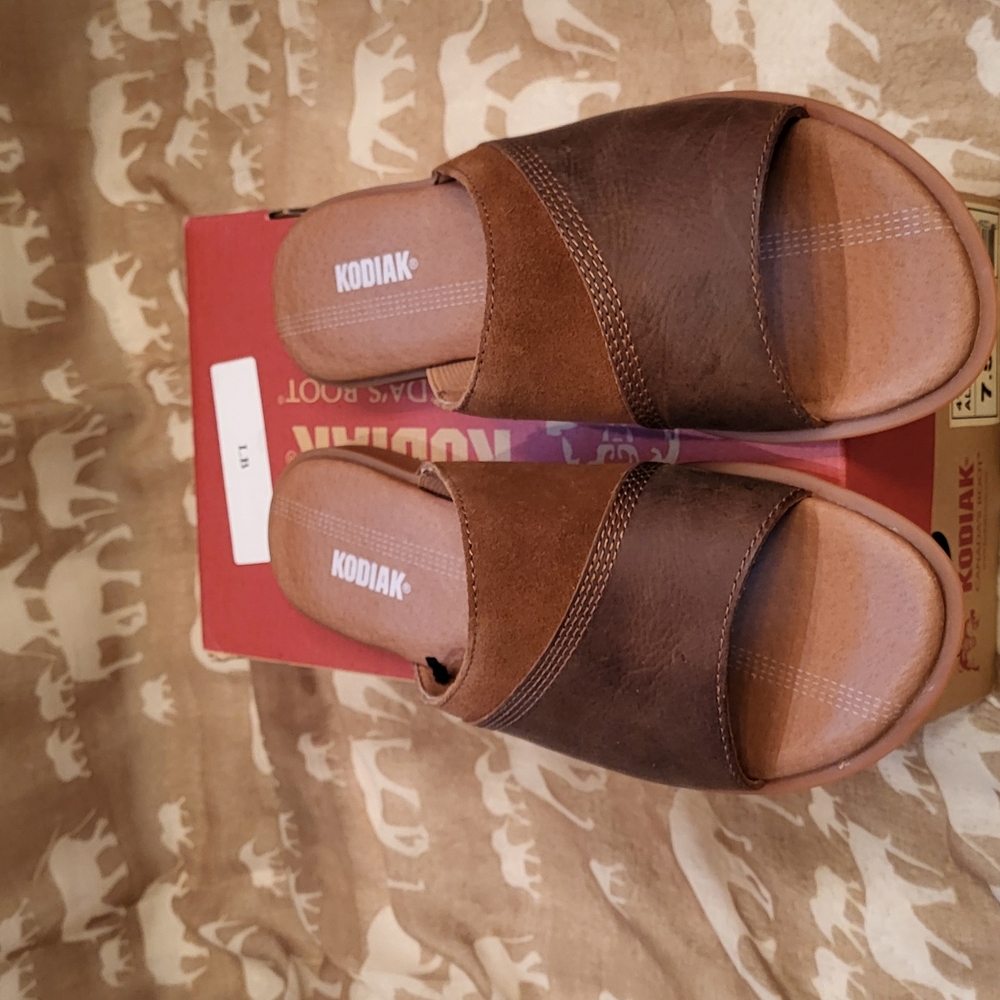 Kodiak Brown Leather Sandals